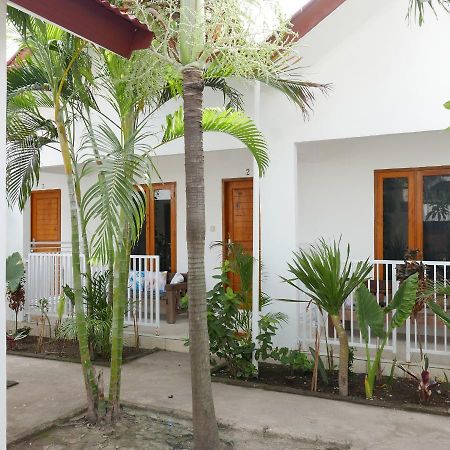 דירות גילי טרוונגן Rumah Side מראה חיצוני תמונה