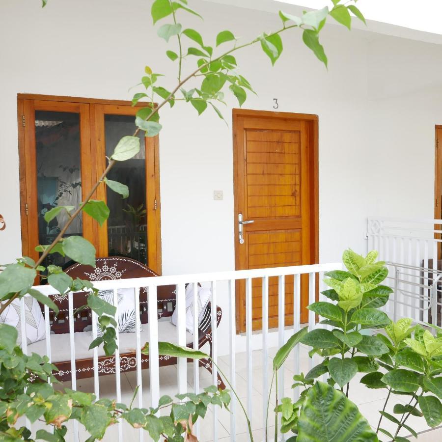 דירות גילי טרוונגן Rumah Side מראה חיצוני תמונה